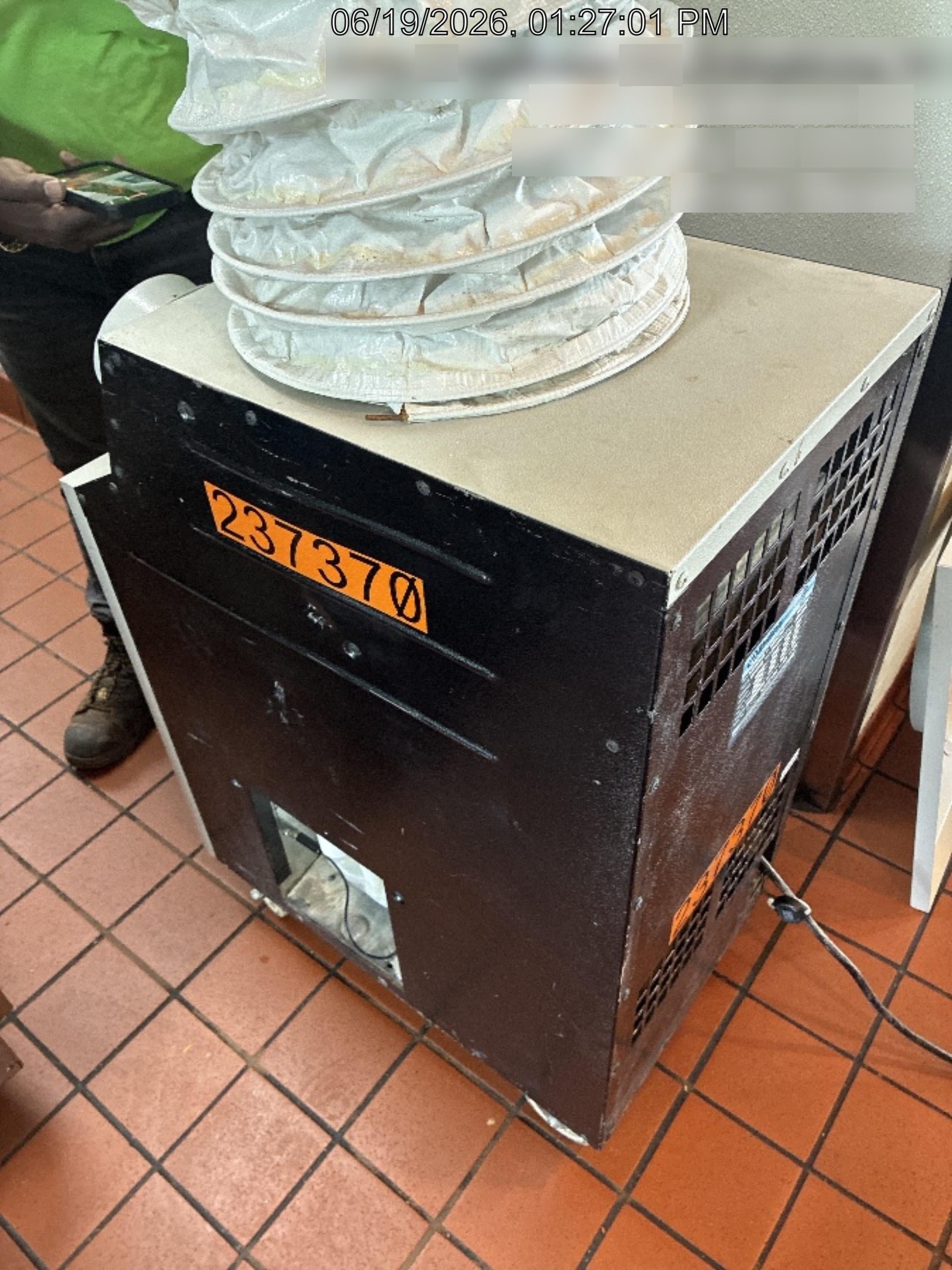 2022 KWIKOOL KPAC1811-2
