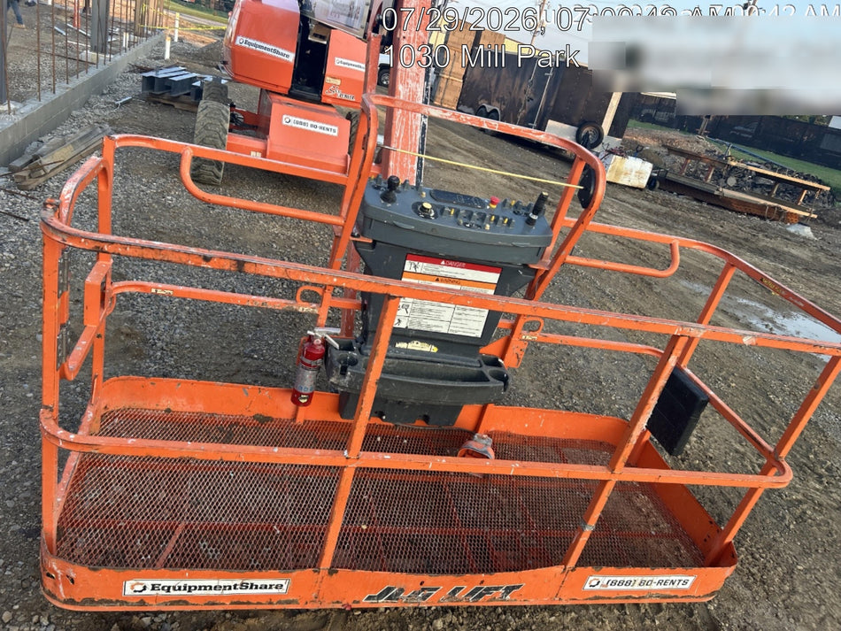 2021 JLG 460SJ