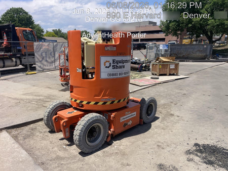 2022 JLG E300AJP