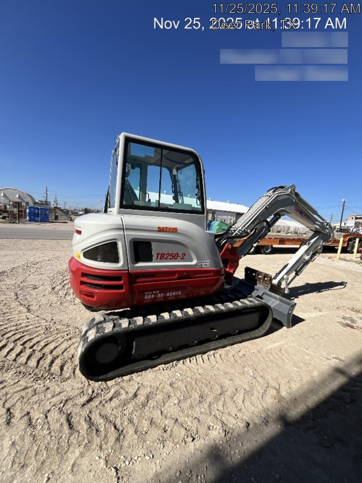 2025 TAKEUCHI TB250-2CR