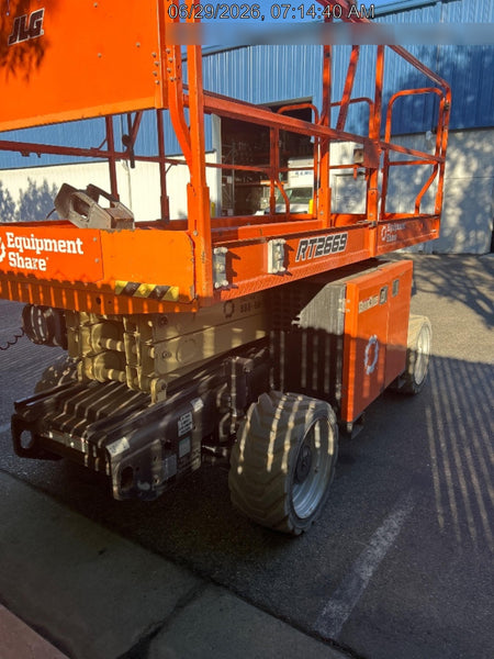 2022 JLG RT2669