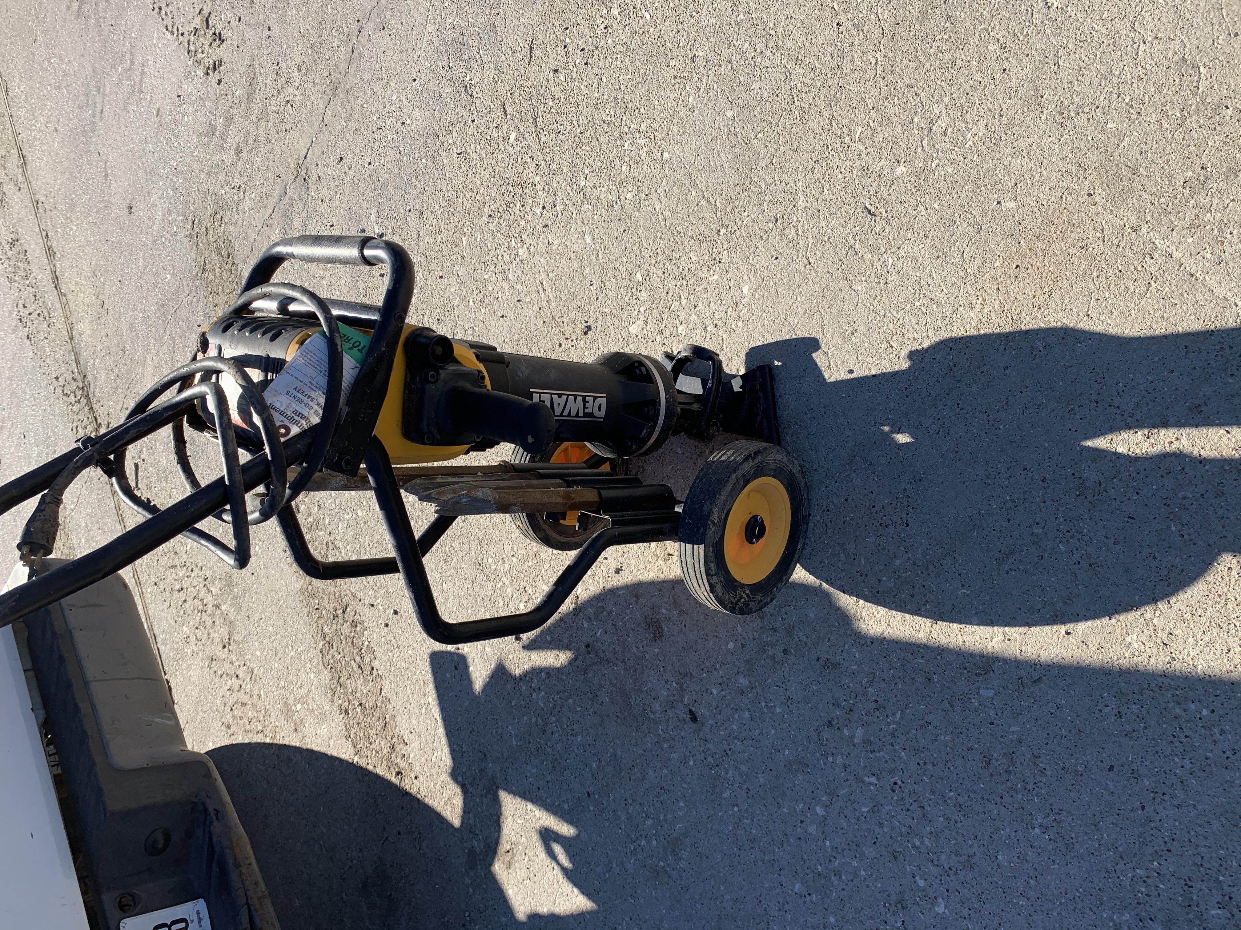 2020 DEWALT D25980K