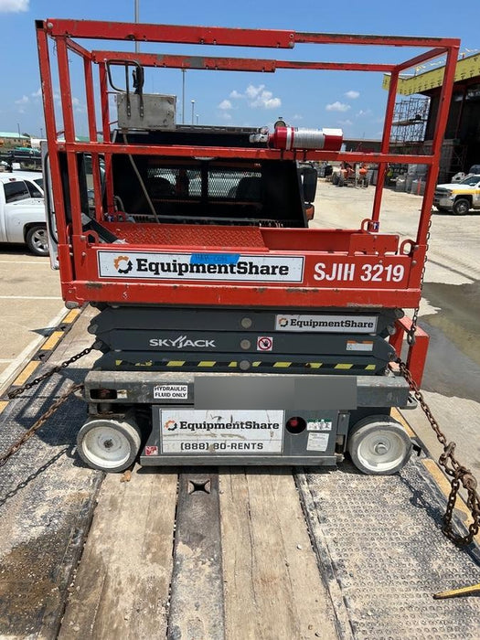 2019 Skyjack SJIII-3219 Standard Options, Trojan Batteries