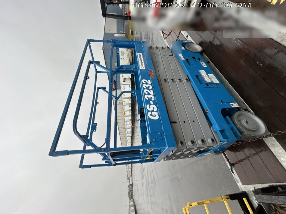 2022 GENIE GS-3232