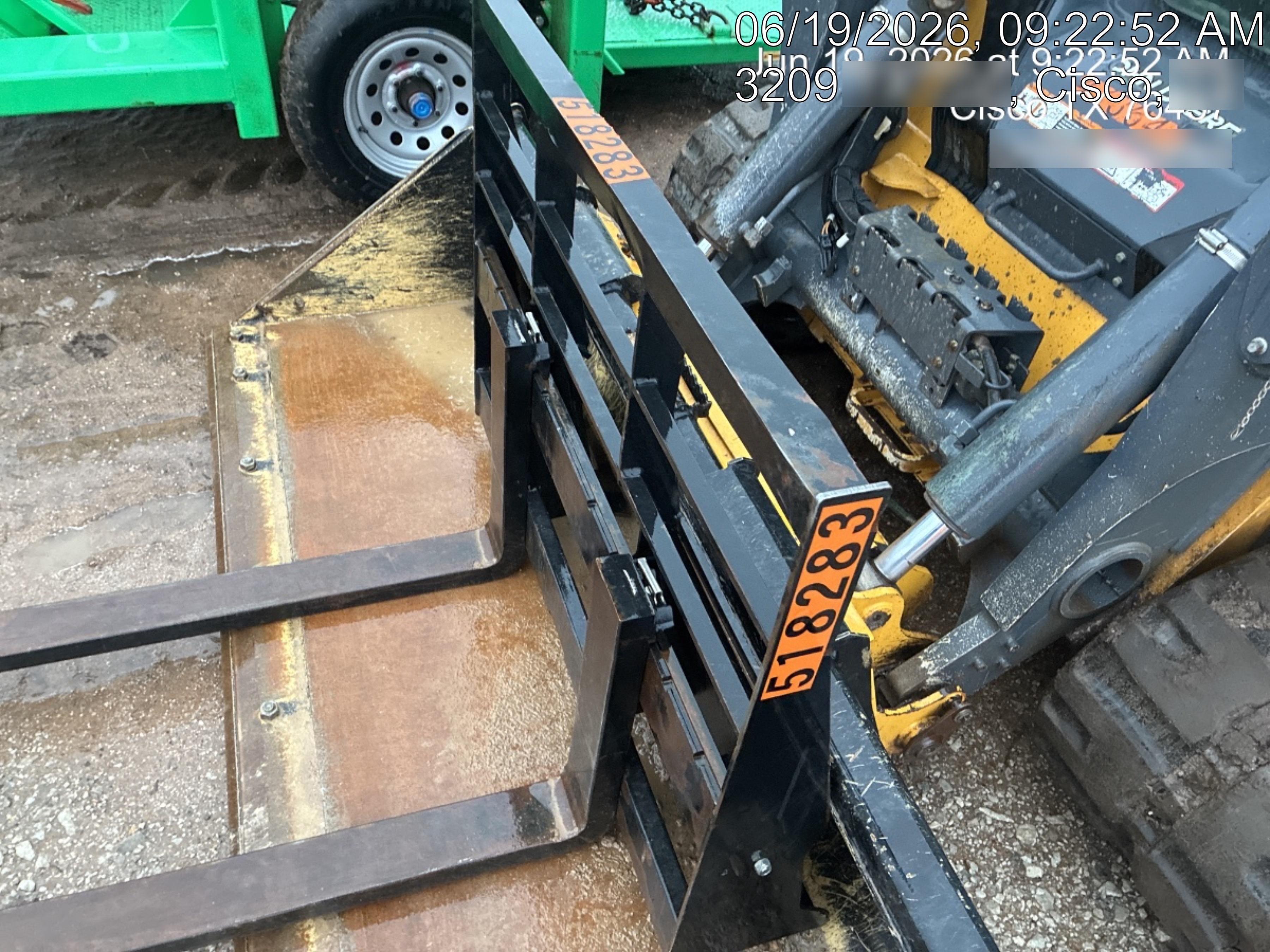2025 ARROW MATERIAL HANDLING F5100CB