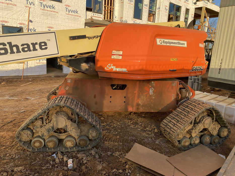 2021 JLG 660SJ Quad Track