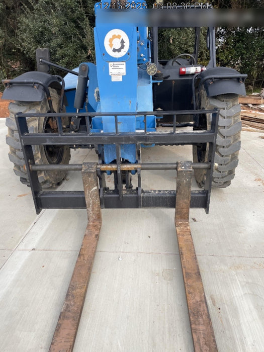 2018 Genie GTH-636 Genie GTH-636 w/Open ROPS, Work Lights, Solid Tires, RH Cab Mesh, Beacon, 48" Carriage and Forks