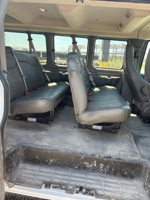 2024 CHEVROLET Express Van - Rental