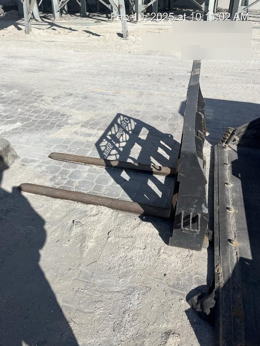 2022 PALADIN 48" Pallet Forks - Paladin