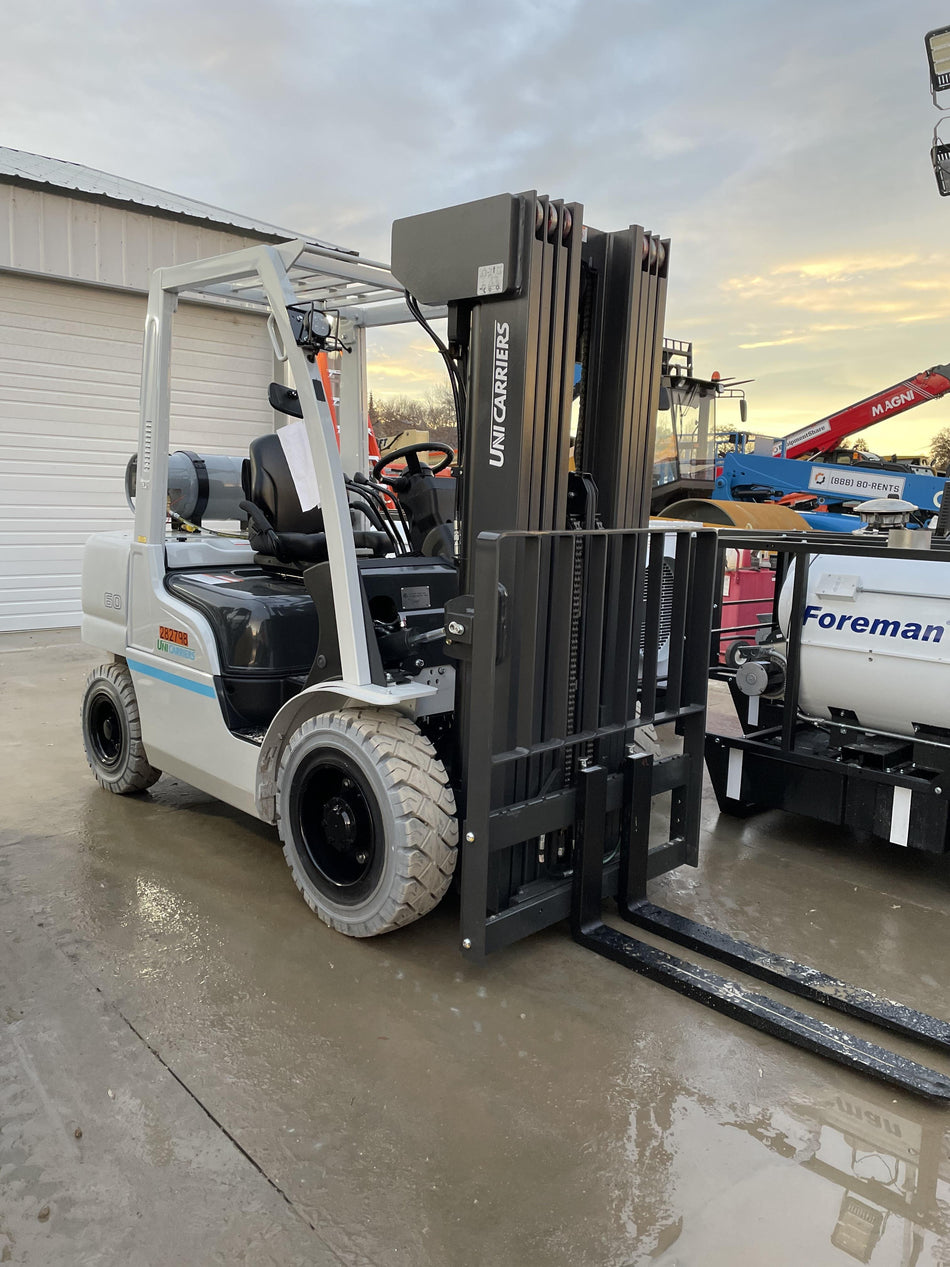 2022 UNICARRIER PF60DF QUAD
