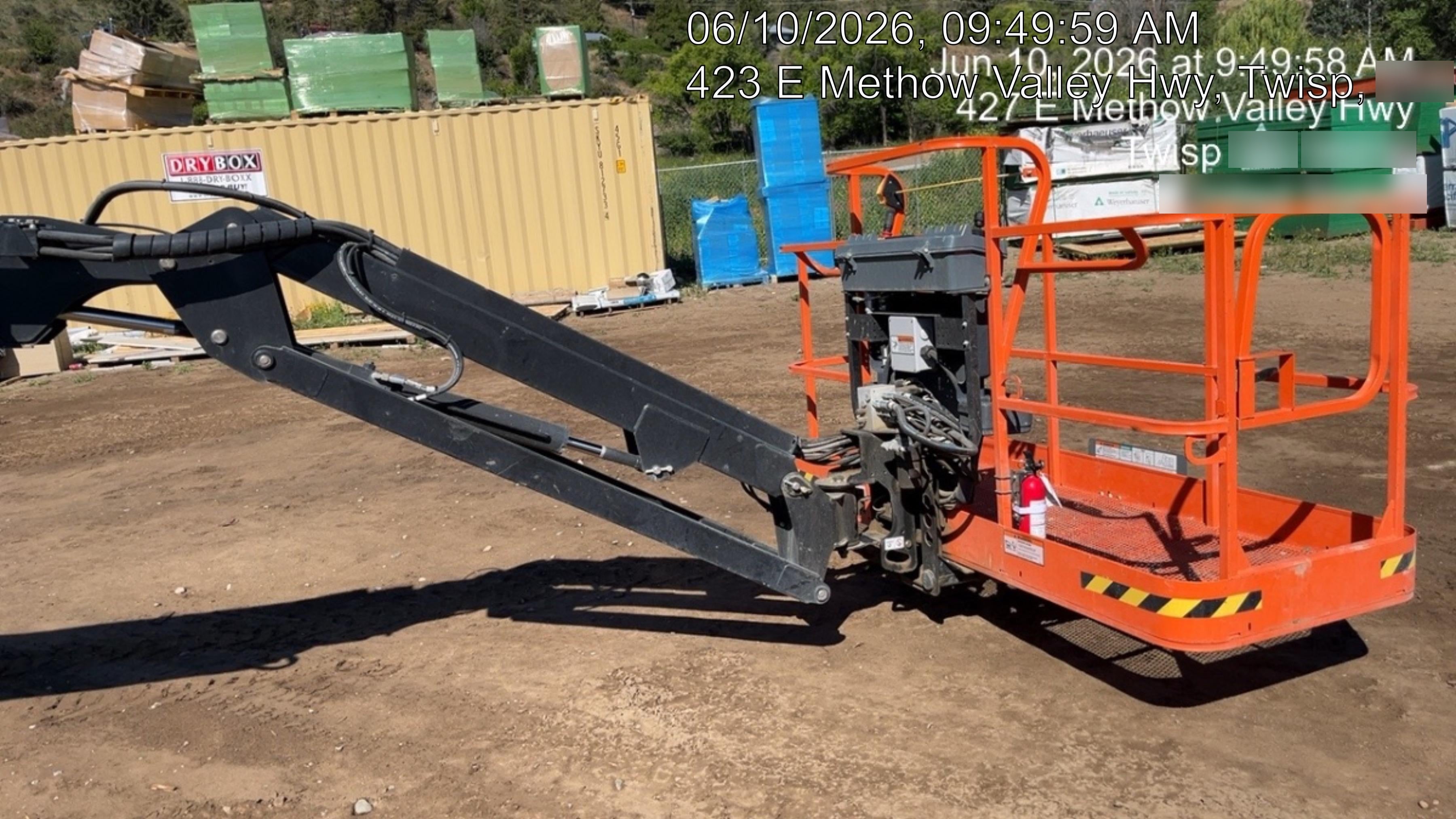 2025 JLG 660SJ