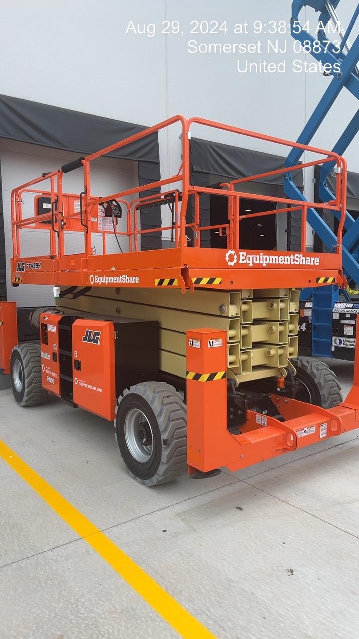 2024 JLG RT4394