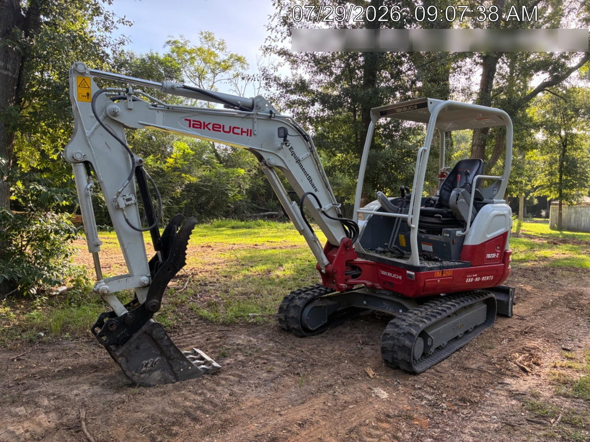 2025 TAKEUCHI TB235-2R