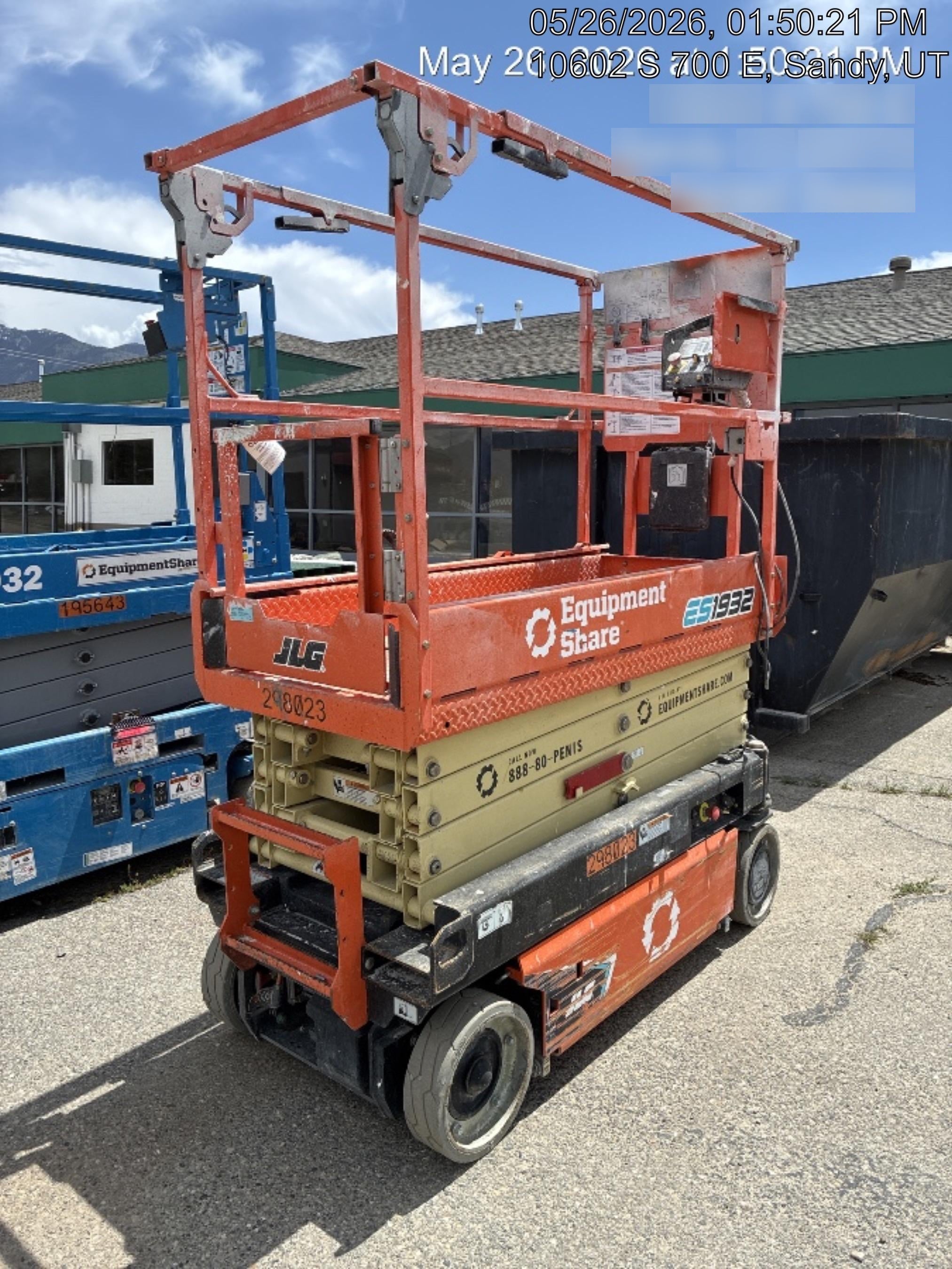 2023 JLG ES1932