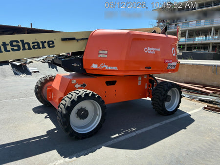 2022 JLG 600S