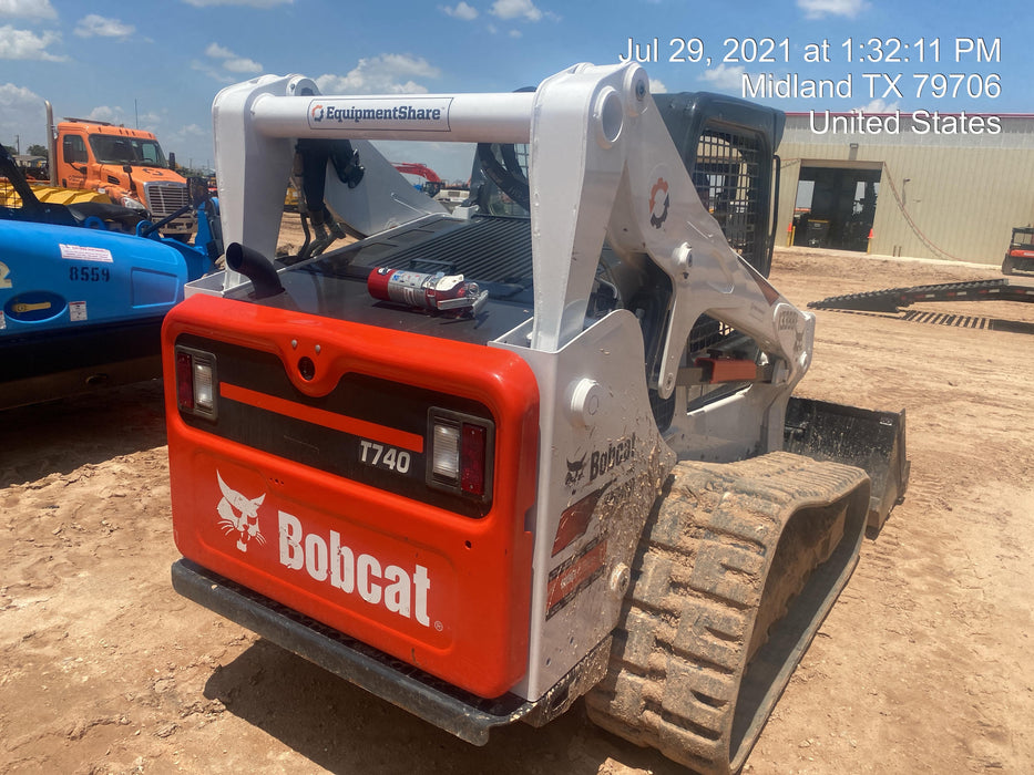 2021 BOBCAT T740