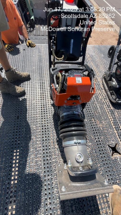 2025 HUSQVARNA LT6005