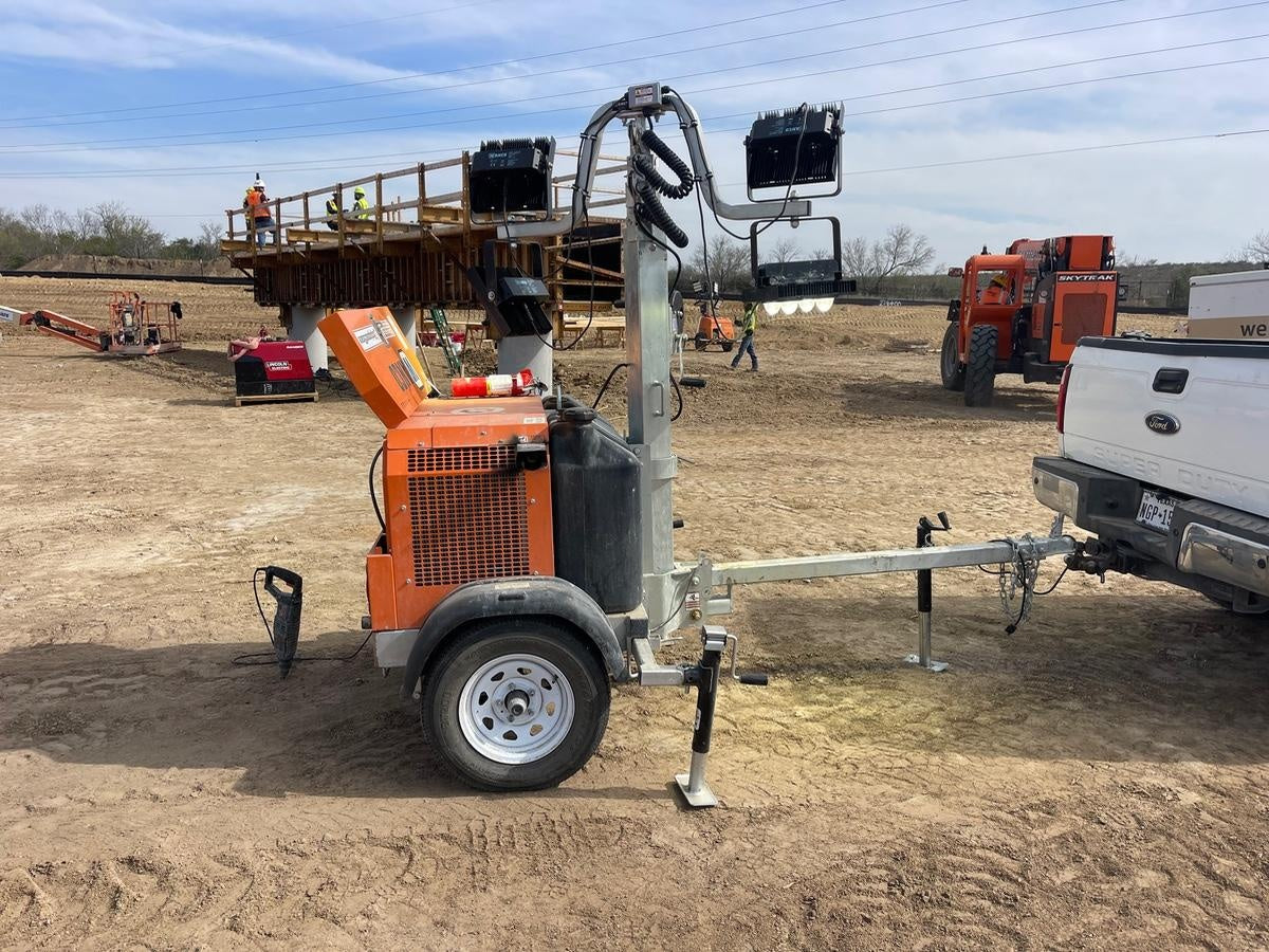2024 Wanco WLTT-4MM4K Diesel, Deep Sea Controller, Shore Power Plug, Auto Start, (4) 350W LED Floodlights, 4kW Generator, 60 Gal Fuel Tank, 2" Ball, T3