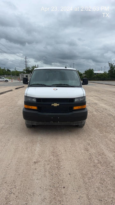2023 CHEVROLET Express Van - Rental
