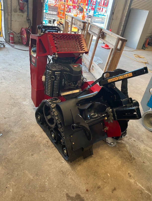 2022 TORO TRX-16