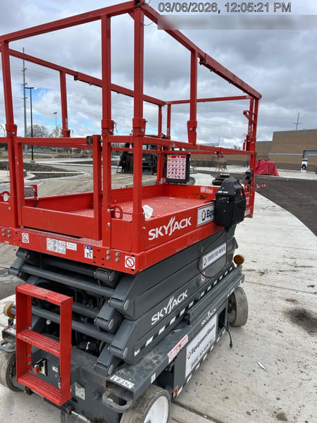 2021 SKYJACK SJ4732