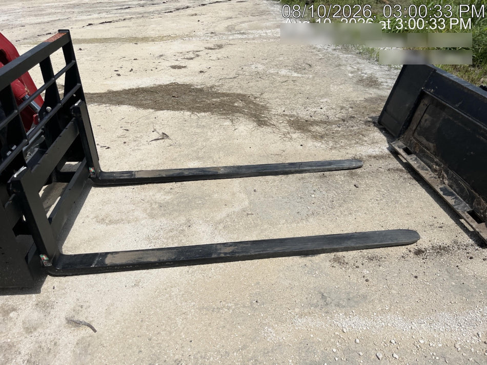 2026 ARROW MATERIAL HANDLING 72" Pallet Forks - Arrow