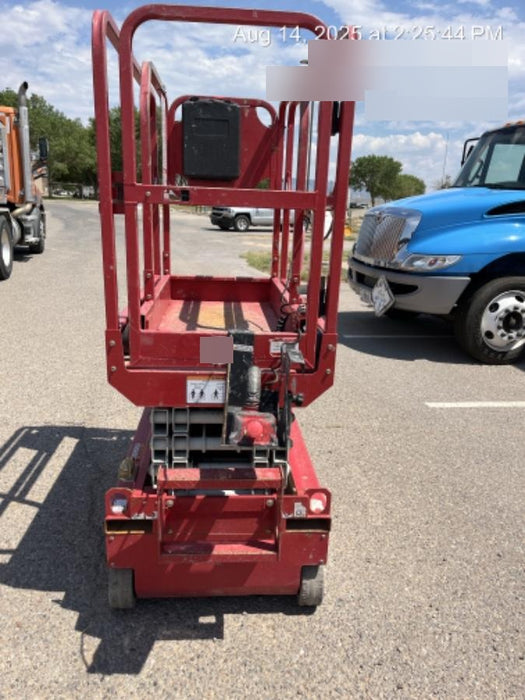 2020 MEC 1330SE Solid NM Tires, Steel Swing out Doors, LCS, Beacon, 900W Inverter