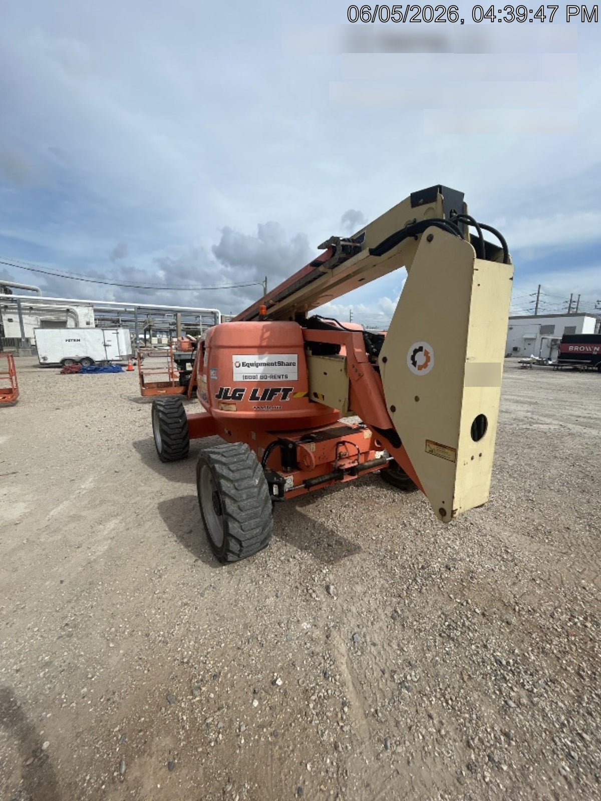 2019 JLG 600AJ
