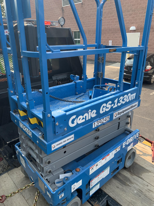 2021 GENIE GS-1330m
