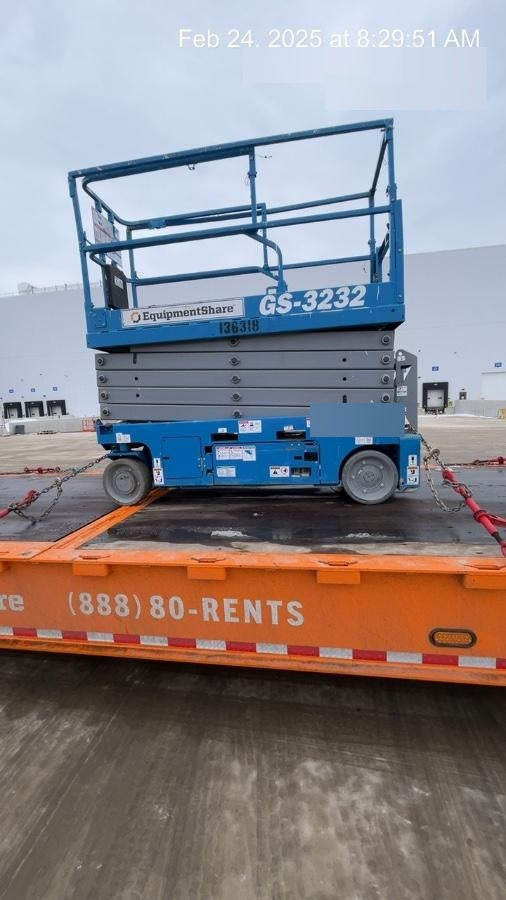2021 GENIE GS-3232