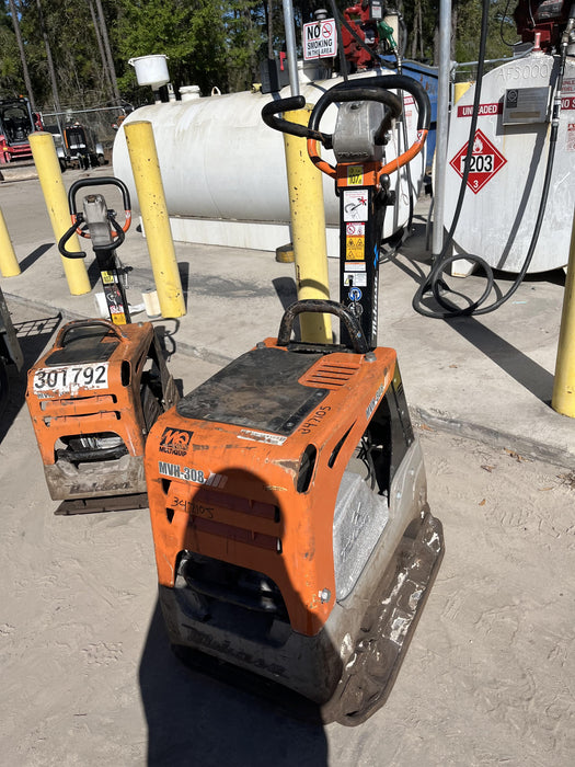 2023 Multiquip MV308GH Honda GX270, 18" Plate, Tachometer