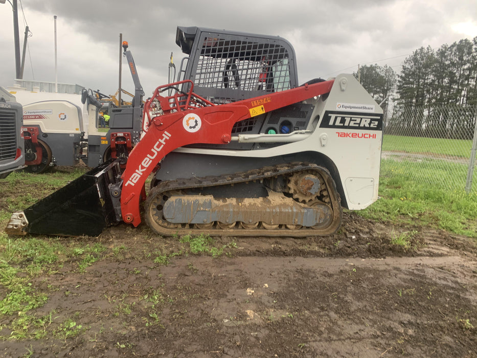 2020 Takeuchi TL12R2-R Canopy, Manual QC