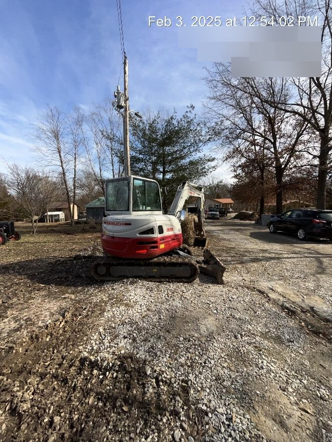 2021 TAKEUCHI TB260-CR