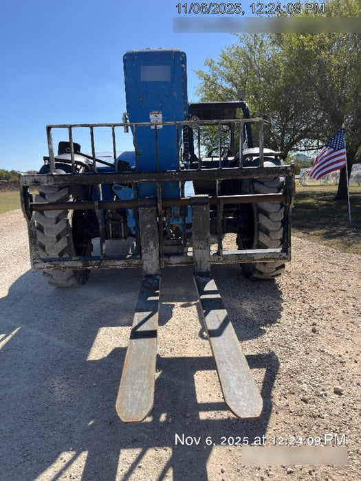 2018 Genie GTH-844 Genie GTH-844 w/ROPS, Work Lights, Solid Tires, RH Cab Mesh, Beacon, 60" Carriage and Forks