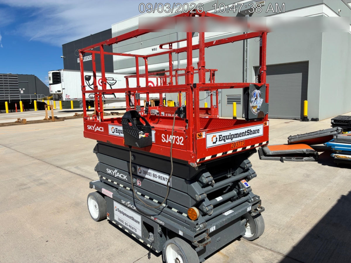 2022 SKYJACK SJ4732