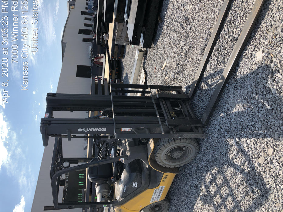 2018 KOMATSU FG25HT-16