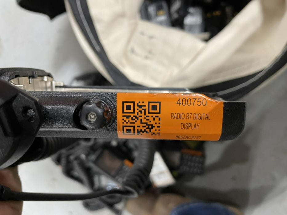 2024 MOTOROLA R7 DISPLAY