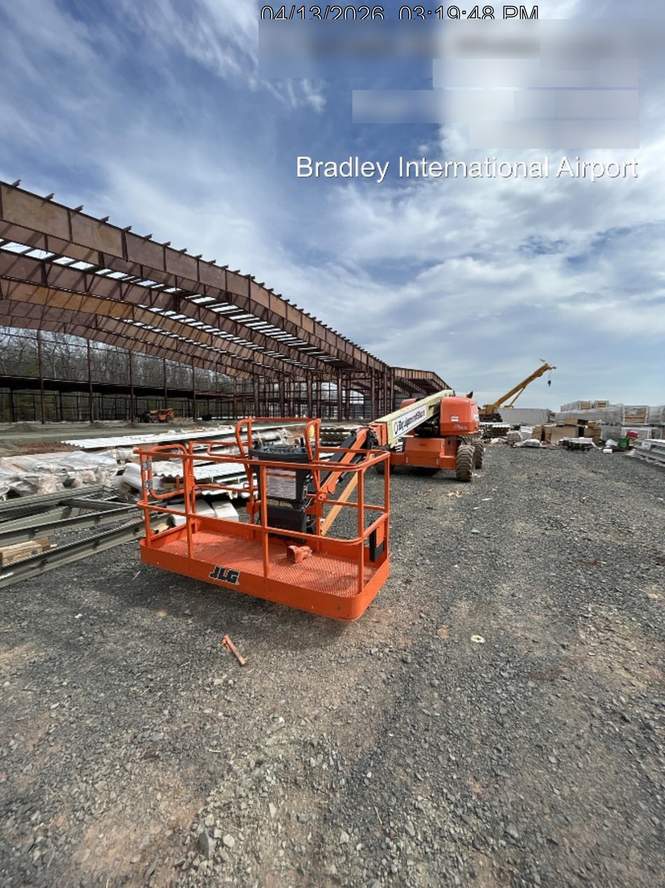 2019 JLG 660SJ