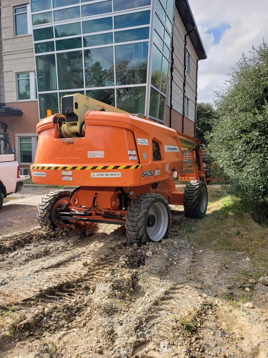 2020 JLG 660SJ