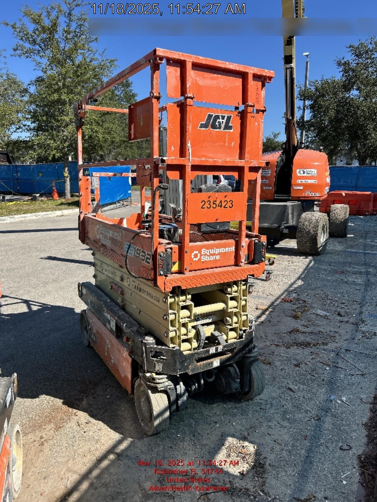 2022 JLG ES1932