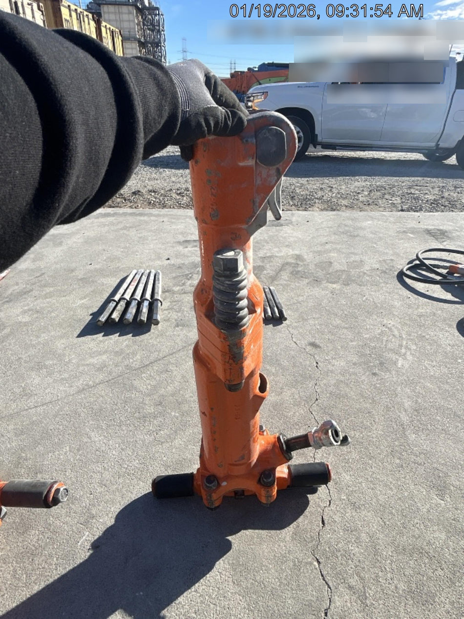 2024 MICHIGAN PNEUMATIC ES-TPB90-118-TRACKER