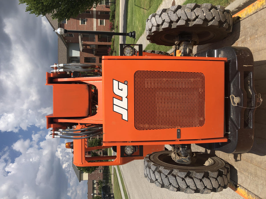 2019 Skytrak 6036 Canopy, Solid Tires, LED Work Lights, Beacon 50" Carriage, 48" Pallet Forks