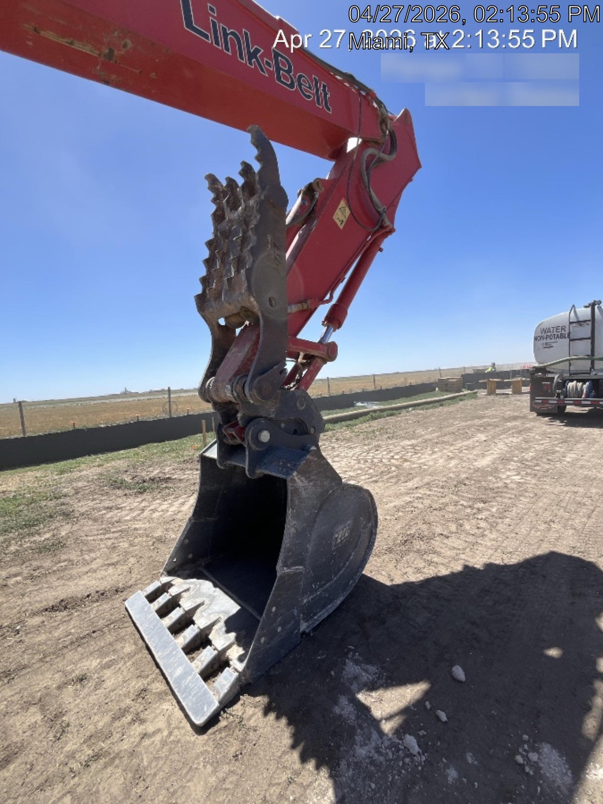 2023 LINK-BELT 210X4EX
