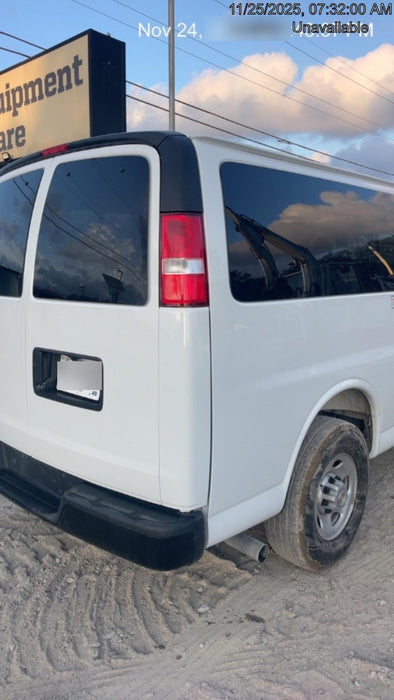 2025 CHEVROLET Express Van - Rental
