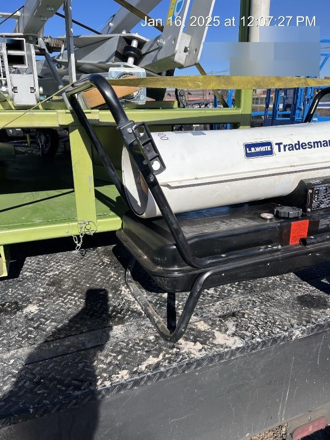 2022 LB WHITE Tradesman K175
