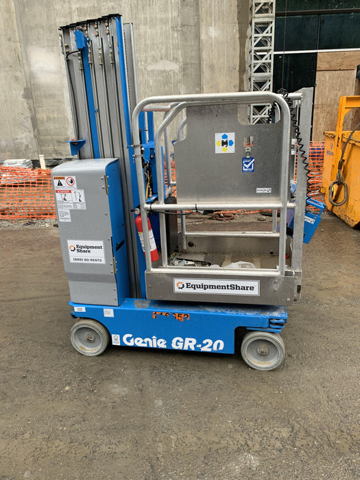 2020 GENIE GR-20