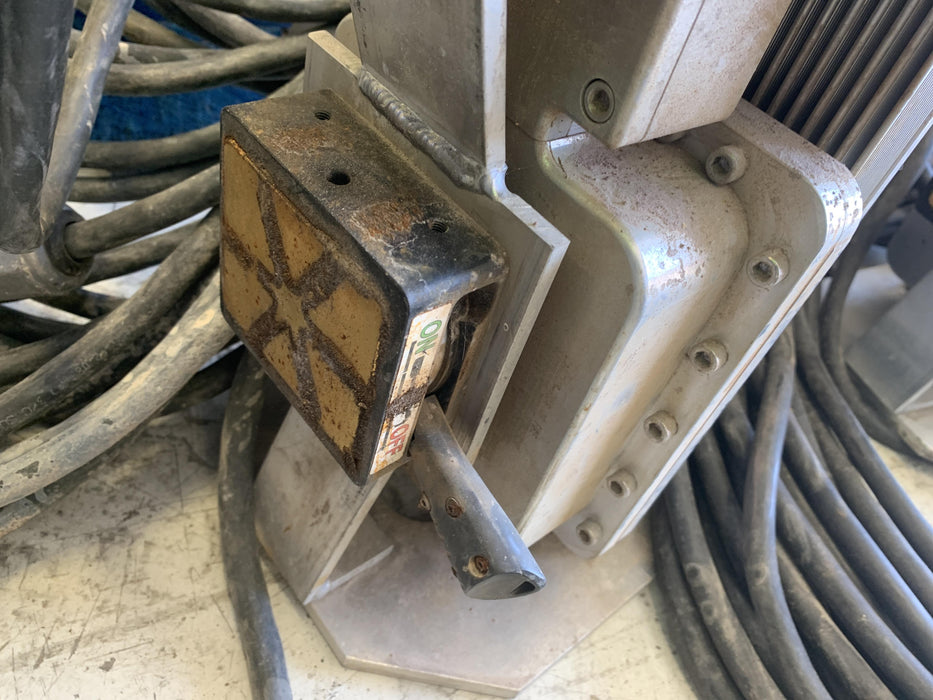 2022 WORKSITE LIGHTING PetroPRO Handy 24639