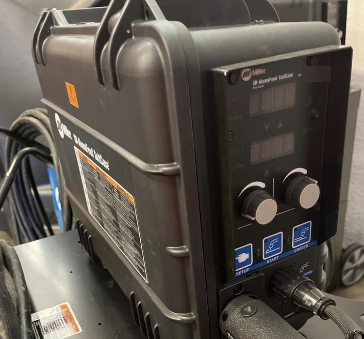 2023 MILLER ELECTRIC XR-AlumaFeed