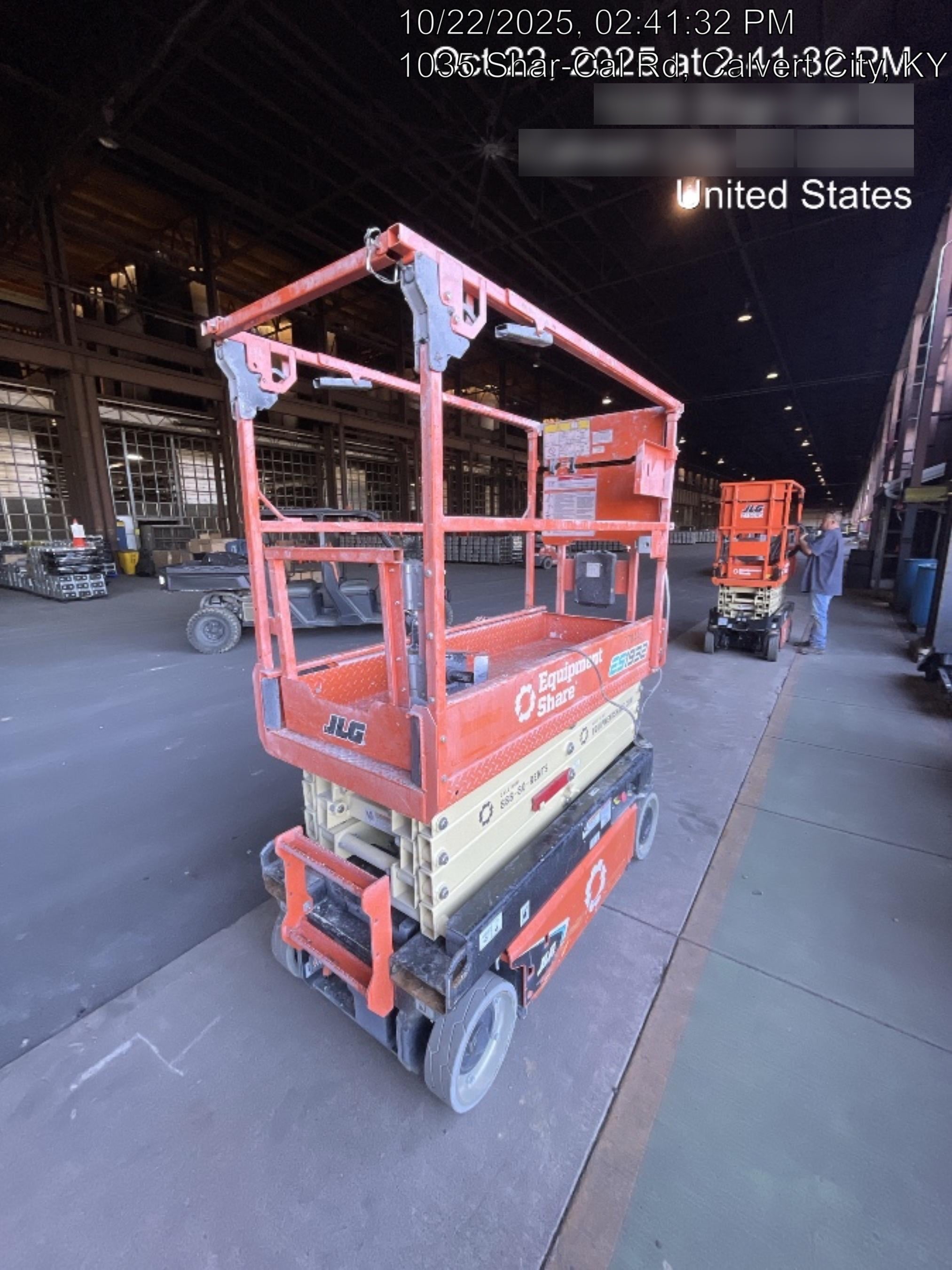2022 JLG ES1932