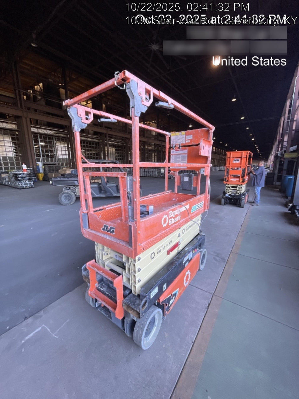 2022 JLG ES1932